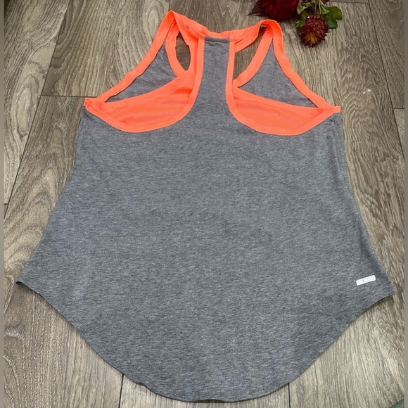 👚 DASKIN NOW Semi-Fitted Racerback Tank - Gray and Orange, Size M 🌸 - Picture 5 of 9